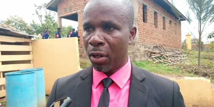 Sud-Kivu-rentrée parlementaire: Le député provincial Dr. Homer Bulakali demande la mise en place d’une commission spéciale d’enquête sur les massacres depuis 1996.