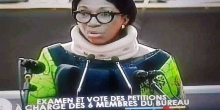 Assemblée nationale : le mea culpa de Jeannine Mabunda aux députés Assemblée nationale : le mea culpa de Jeannine Mabunda aux députés