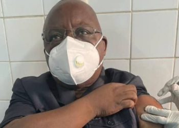 Troisième vague de Covid-19 en RDC: le président du RCDKML reçoit sa première dose