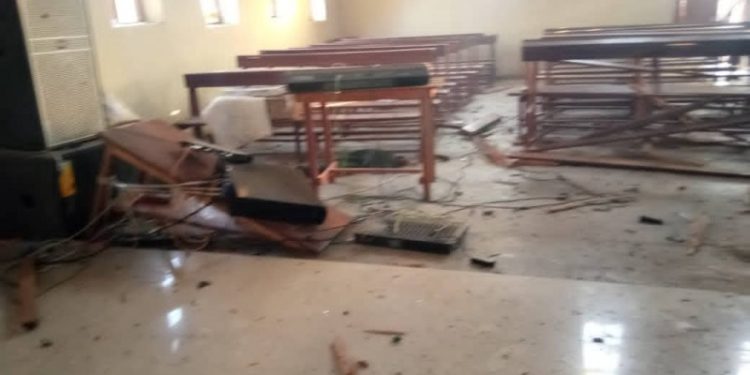RDC : explosion d’une bombe artisanale dans une église