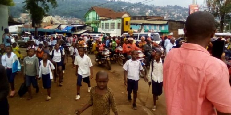 Sud-Kivu : Le collège des élèves invite le gouvernement à trouver une solution aux revendications des enseignants Sud-Kivu : Le collège des élèves invite le gouvernement à trouver une solution aux revendications des enseignants