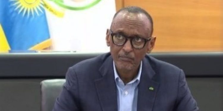 RDC : Paul Kagame senflamme suite à un nouveau groupe armé dans lest du pays RDC : Paul Kagame senflamme suite à un nouveau groupe armé dans lest du pays