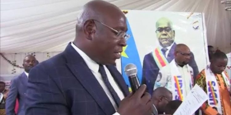 Sud-Kivu : Le Directeur de cabinet de Ngwabidje cité dans la destruction des effigies du chef de l’Etat