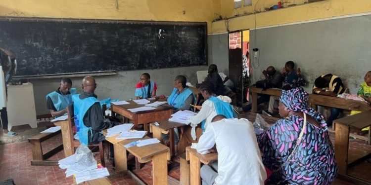 Des militaires font irruption dans un site de vote à Kananga et tentent de s’emparer des machines à voter