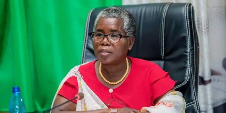Burundi: La ministre de la Santé Publique  exige que les femmes célibataires enceintes dénoncent les pères pour bénéficier des soins gratuits lors de l’accouchement