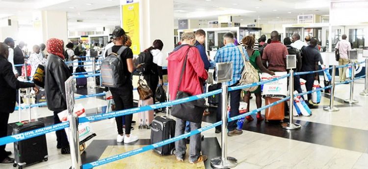 Attaque en Iran : vols annulés, des Congolais bloqués à Entebbe après des explosions à Doha et Dubaï