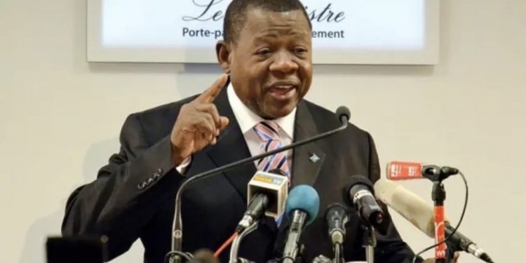 « J’ai été manipulé » : Lambert Mende accuse Joseph Kabila d’un spectaculaire revirement sur le Rwanda