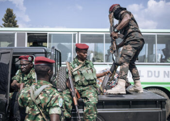 RDC : des soldats tanzaniens auraient été déployés au Burundi en vue d’opérations autour de Minembwe